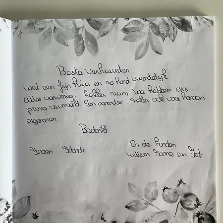 Ruhig Gelegene Eg-neubauwohnung & Garten, Ueberdachte Terrasse, Insektenschutz, Fussbodenheizung, Ebk Fuer Max 7 Personen Südlohn