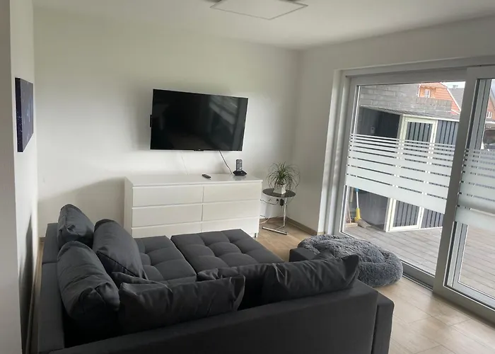 Apartmán Ruhig Gelegene Eg-neubauwohnung & Garten, Ueberdachte Terrasse, Insektenschutz, Fussbodenheizung, Ebk Fuer Max 7 Personen *