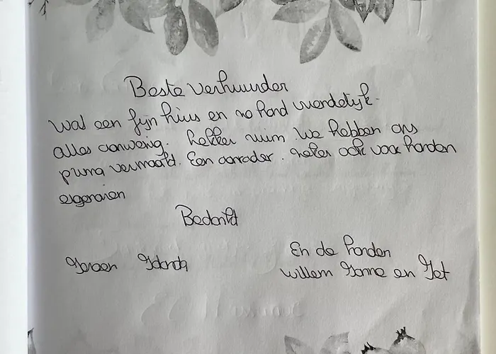 Ruhig Gelegene Eg-neubauwohnung & Garten, Ueberdachte Terrasse, Insektenschutz, Fussbodenheizung, Ebk Fuer Max 7 Personen Südlohn